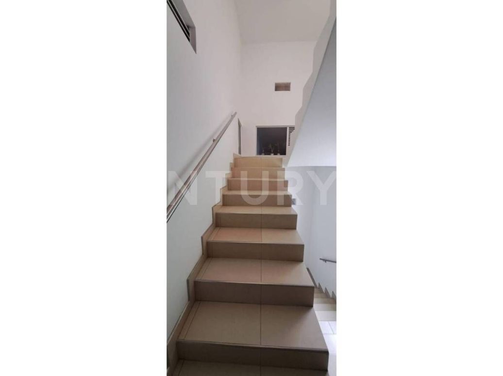 Casa de 9 alcobas en venta en San Andres Sector 2, Bogotá, 720 m² · foto 16 de 16