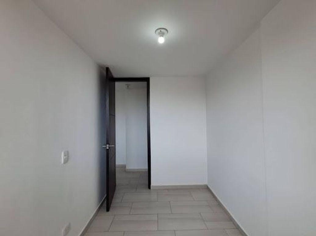 Apartamento de 3 alcobas en venta en La Providencia, Bogotá, 49 m² · foto 9 de 15