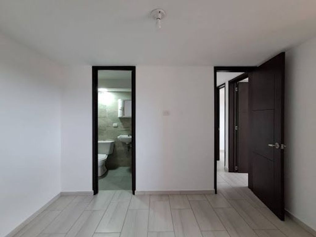 Apartamento de 3 alcobas en venta en La Providencia, Bogotá, 49 m² · foto 13 de 15