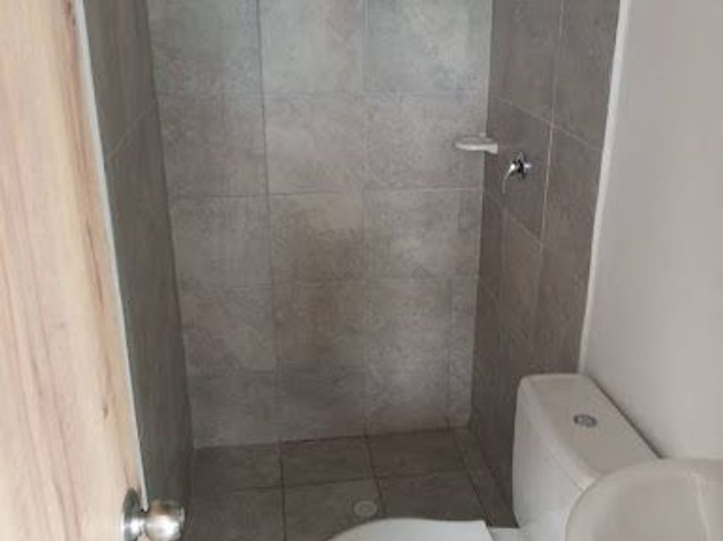 Apartamento de 2 alcobas en venta en Usatama, Bogotá, 39 m² · foto 5 de 5