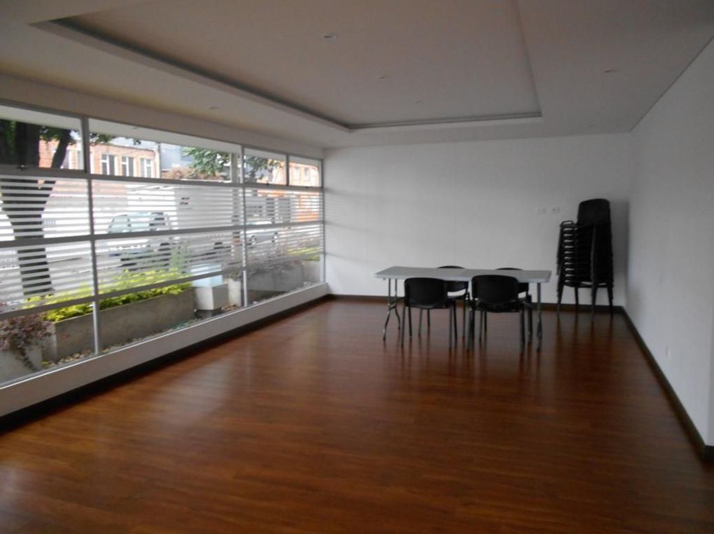 Apartamento de 2 alcobas en arriendo en Santa Barbara Oriental, Bogotá, 64 m² · foto 4 de 20