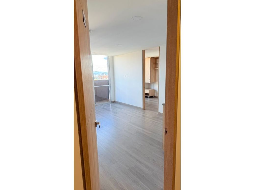 Apartamento de 2 alcobas en venta en Prado Veraniego, Bogotá, 42 m² · foto 4 de 15