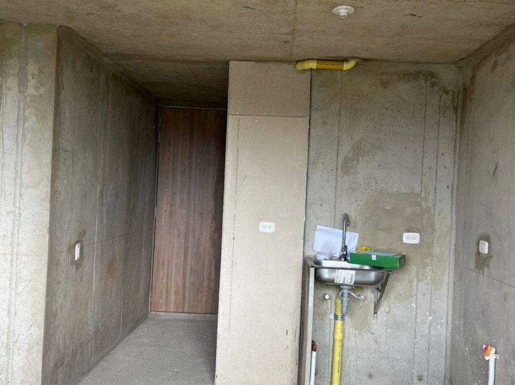 Apartamento de 2 alcobas en venta en San José De Bavaria, Bogotá, 38 m² · foto 6 de 6