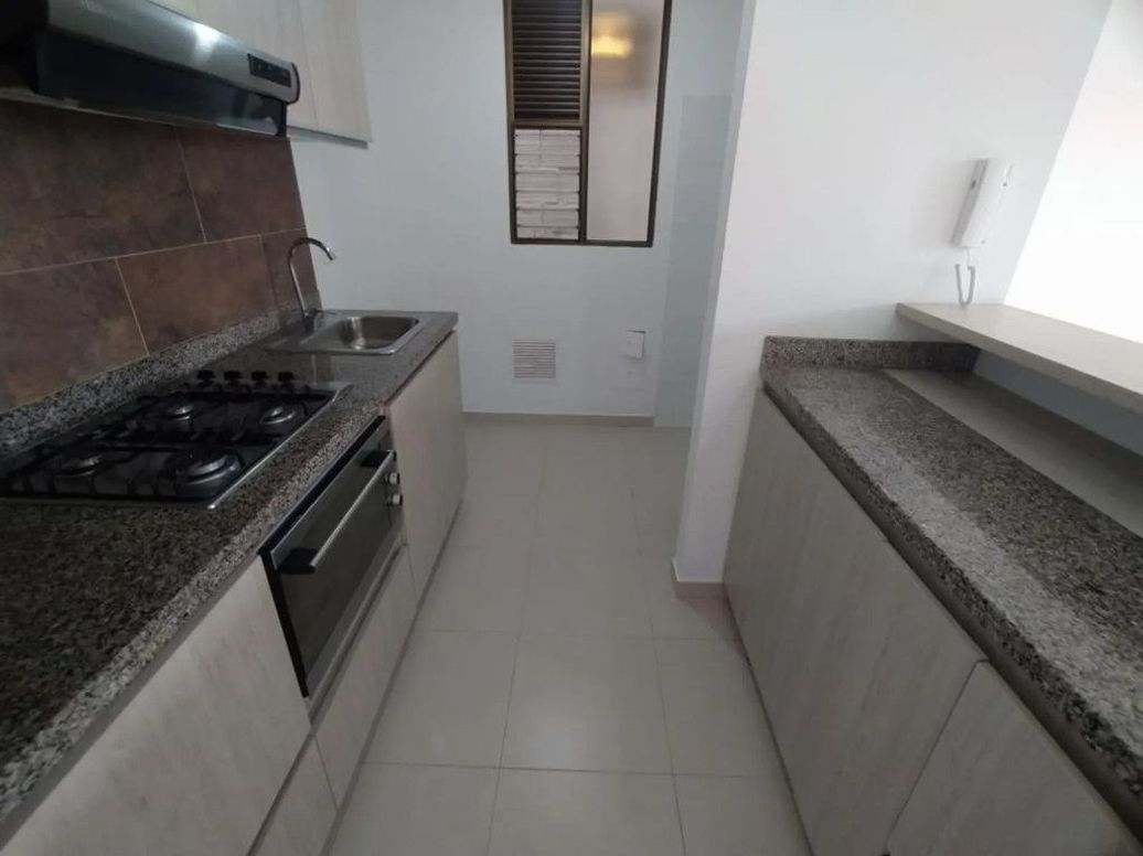 Apartamento de 2 alcobas en venta en Ub. De La Sabana, Bogotá, 64 m² · foto 4 de 20