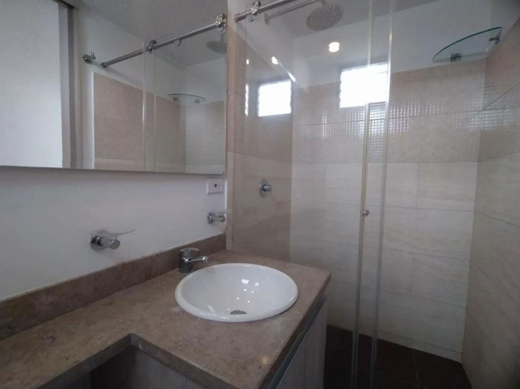 Apartamento de 2 alcobas en venta en Ub. De La Sabana, Bogotá, 64 m² · foto 19 de 20