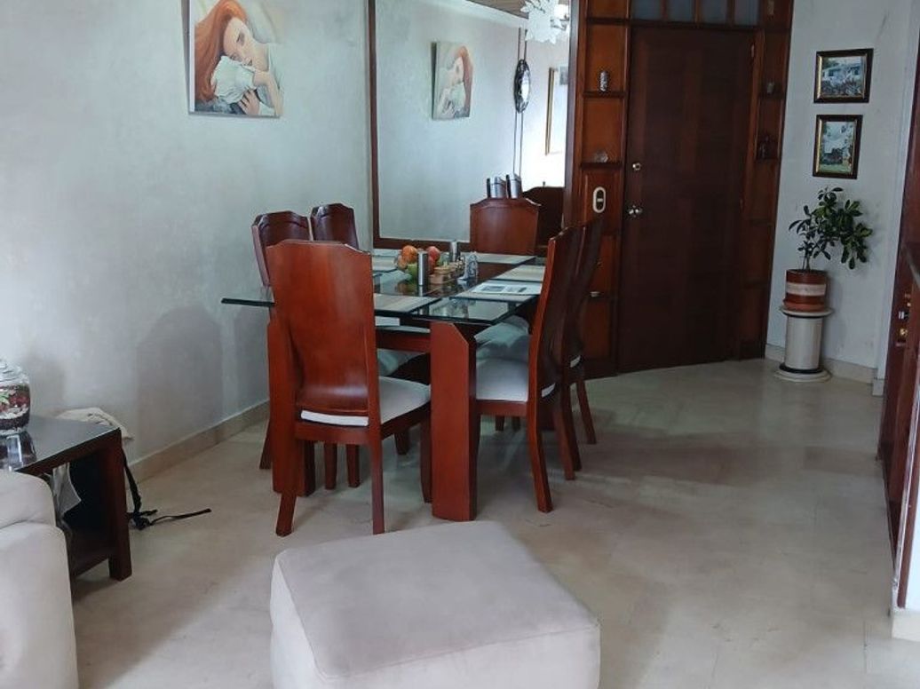 Apartamento de 3 alcobas en venta en La Esperanza Norte, Bogotá, 86 m² · foto 4 de 20