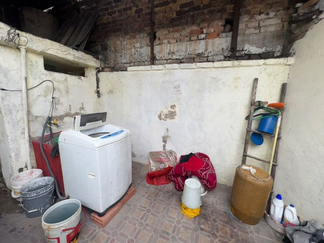 Casa de 7 alcobas en venta en Las Cruces, Bogotá, 150 m² · foto 10 de 11