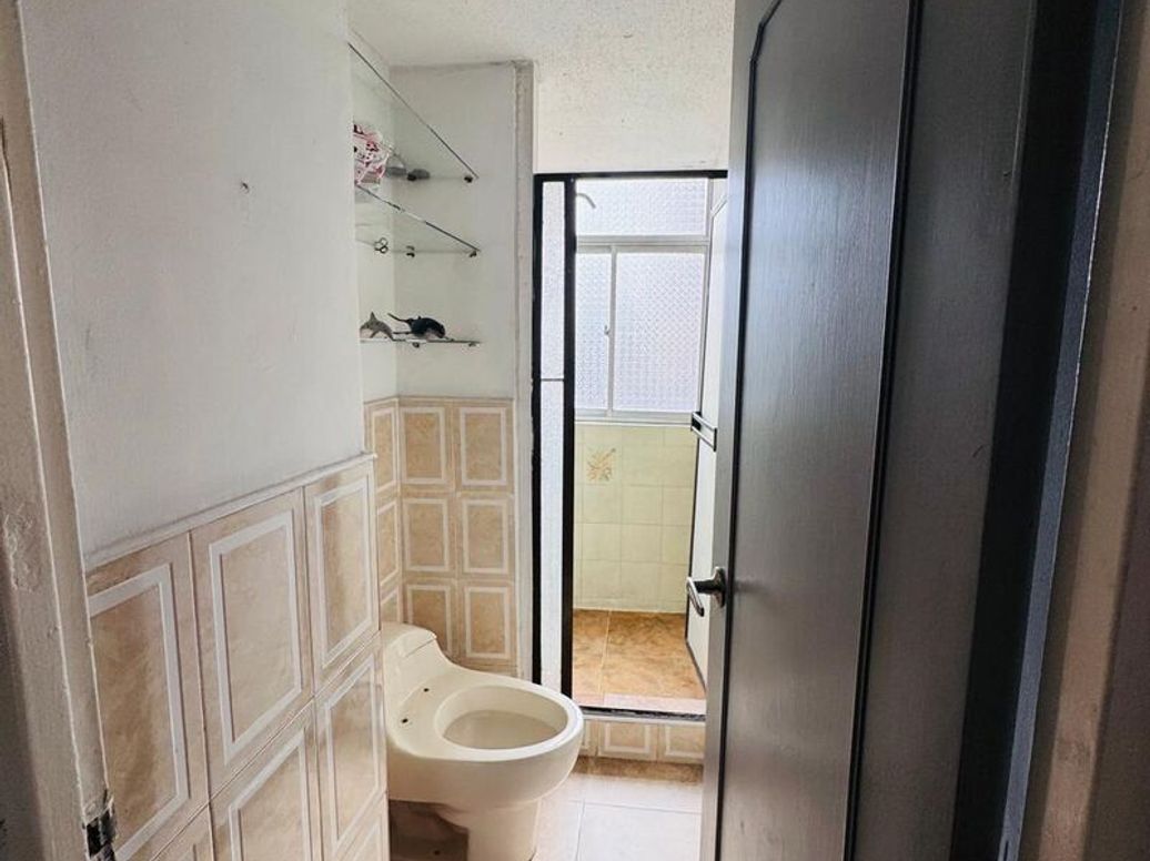 Apartamento de 3 alcobas en venta en Usatama, Bogotá, 113 m² · foto 2 de 20