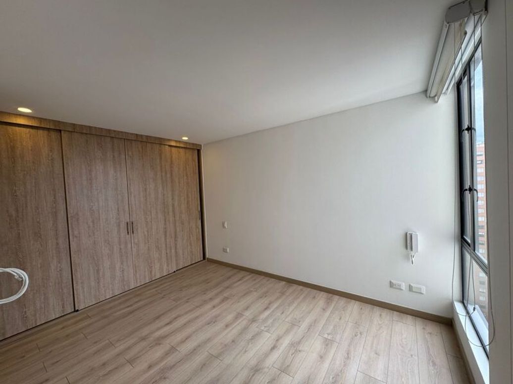 Apartamento de 3 alcobas en venta en Montevideo, Bogotá, 71 m² · foto 8 de 19