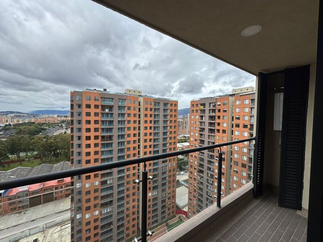 Apartamento de 3 alcobas en venta en Montevideo, Bogotá, 71 m² · foto 2 de 19