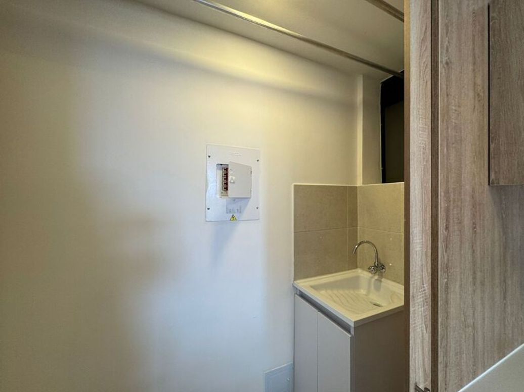 Apartamento de 3 alcobas en venta en Montevideo, Bogotá, 71 m² · foto 12 de 19