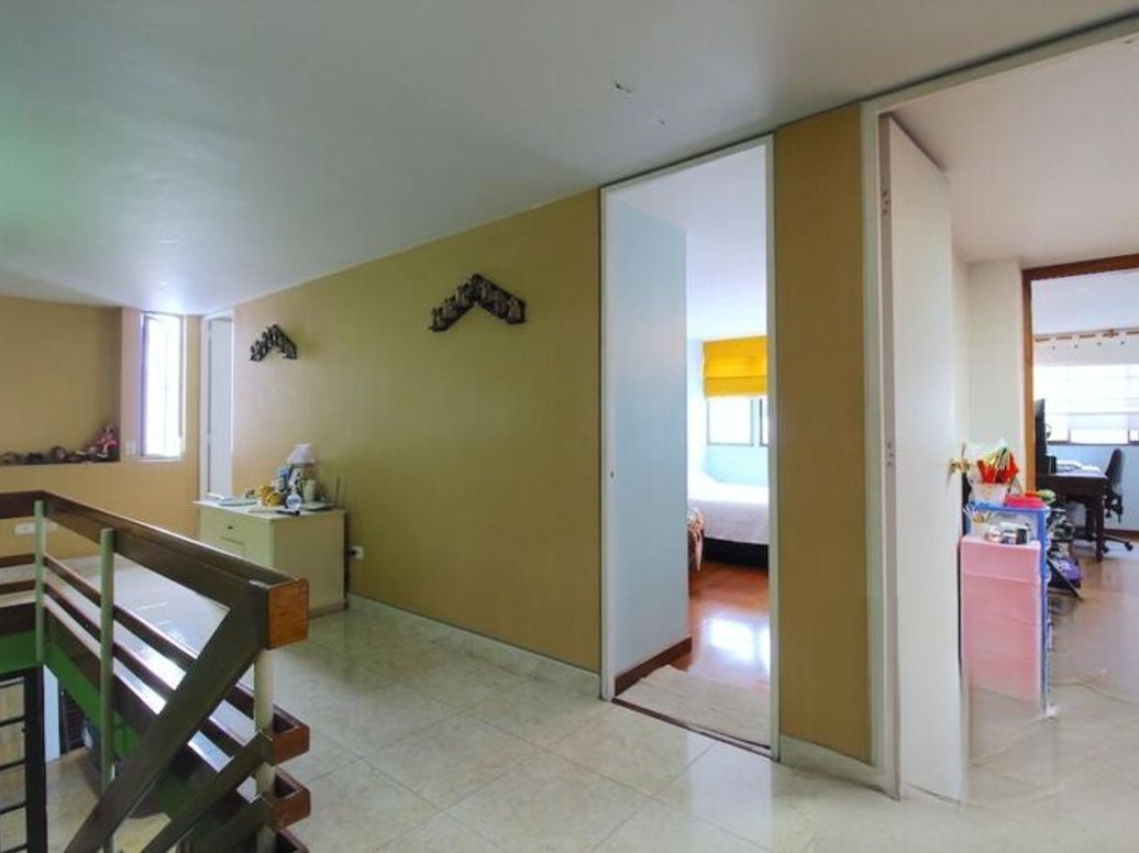 Casa de 4 alcobas en venta en Niza, Bogotá, 291 m² · foto 10 de 20