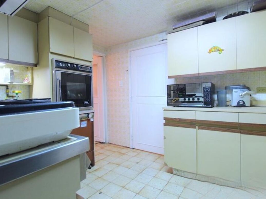 Casa de 6 alcobas en venta en Lisboa, Bogotá, 400 m² · foto 8 de 20