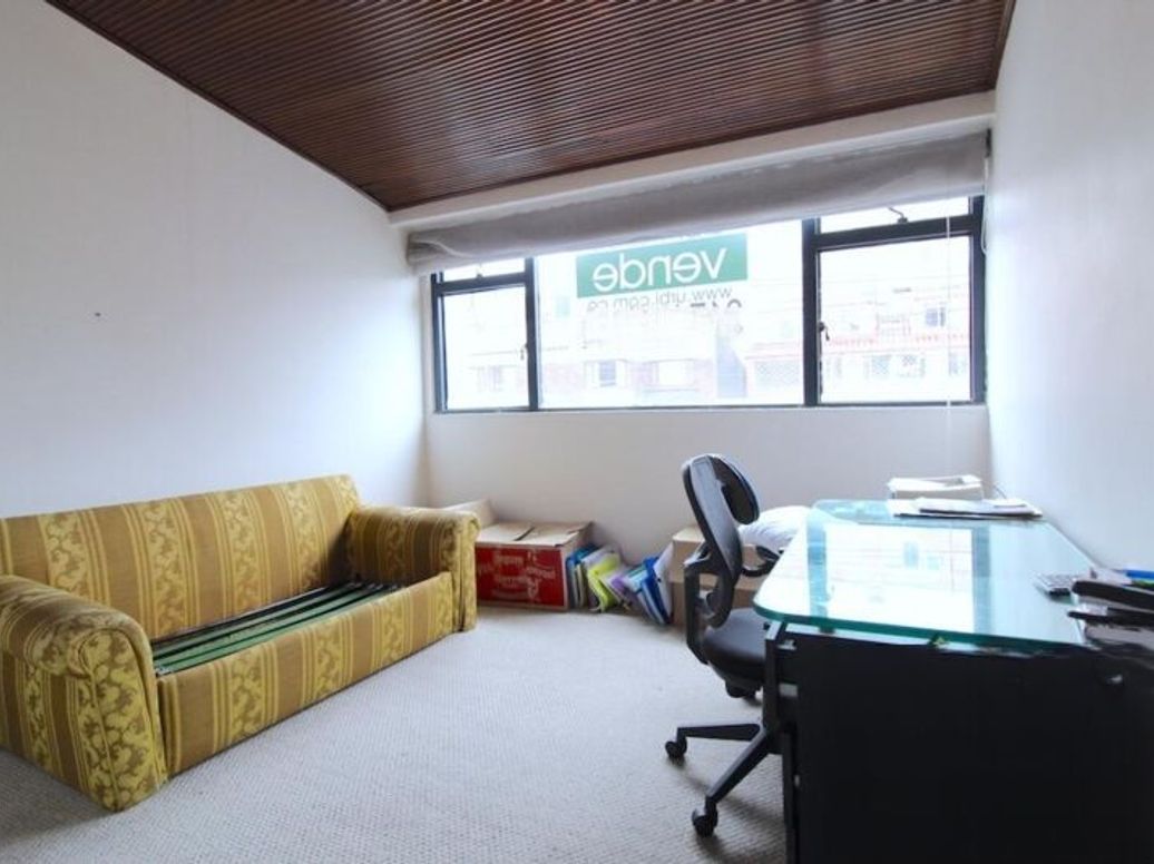 Casa de 6 alcobas en venta en Lisboa, Bogotá, 400 m² · foto 19 de 20