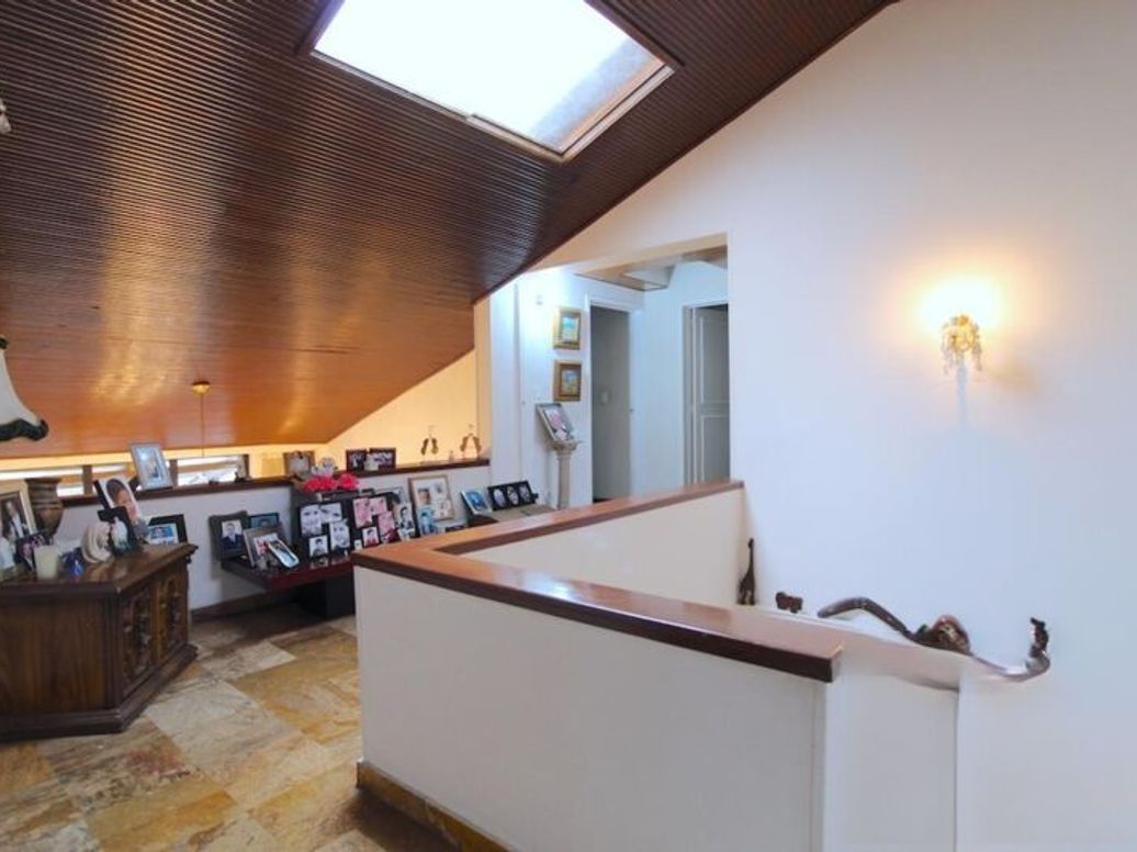 Casa de 6 alcobas en venta en Lisboa, Bogotá, 400 m² · foto 12 de 20