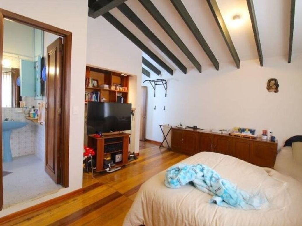 Casa de 6 alcobas en venta en Altos De Suba, Bogotá, 376 m² · foto 14 de 20