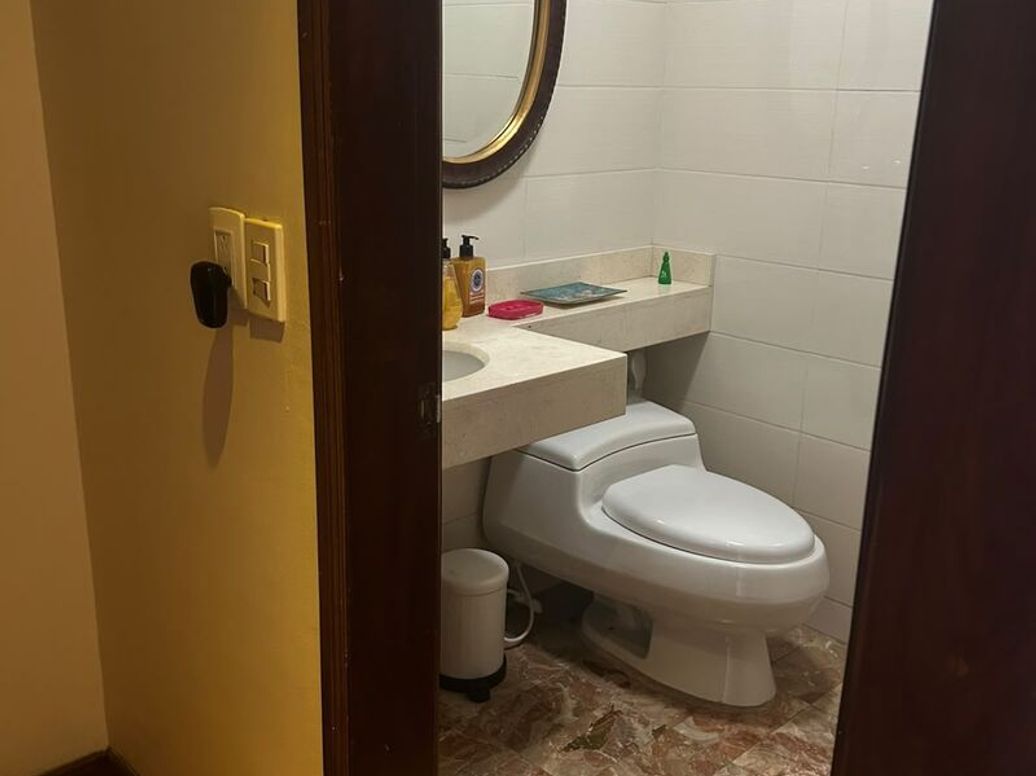 Casa de 4 alcobas en venta en Santa Barbara Alta, Bogotá, 532 m² · foto 6 de 20
