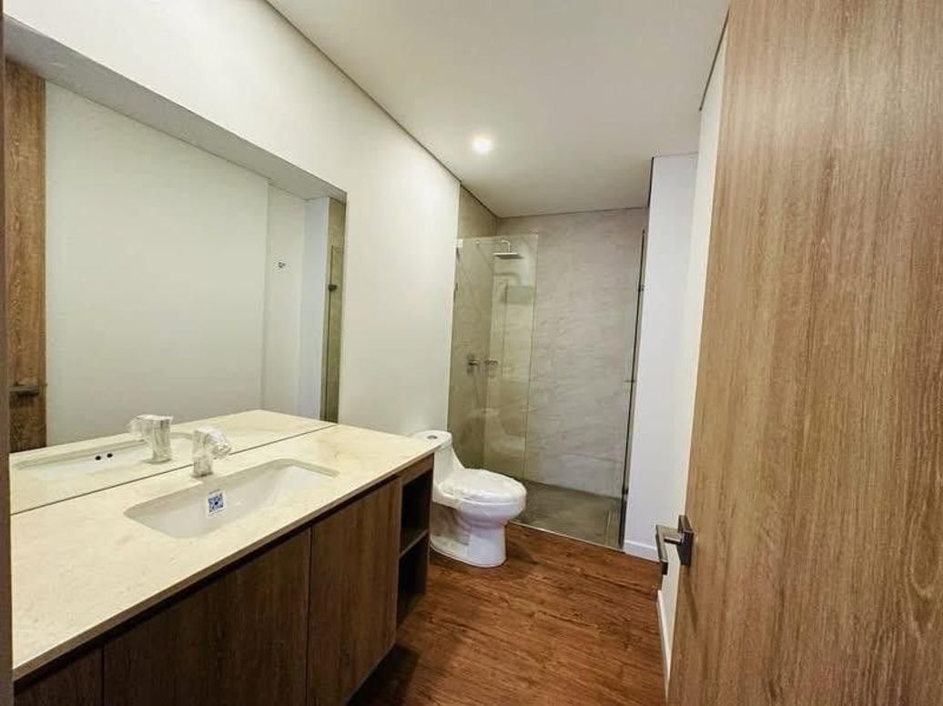 Apartamento de 1 alcoba en venta en Santa Barbara Occidental, Bogotá, 60 m² · foto 16 de 20