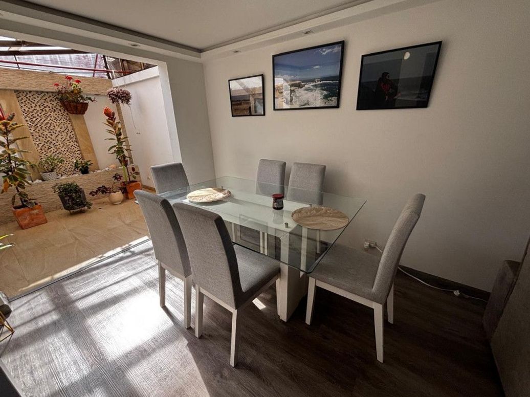 Casa de 4 alcobas en venta en El Contador, Bogotá, 126 m² · foto 3 de 16