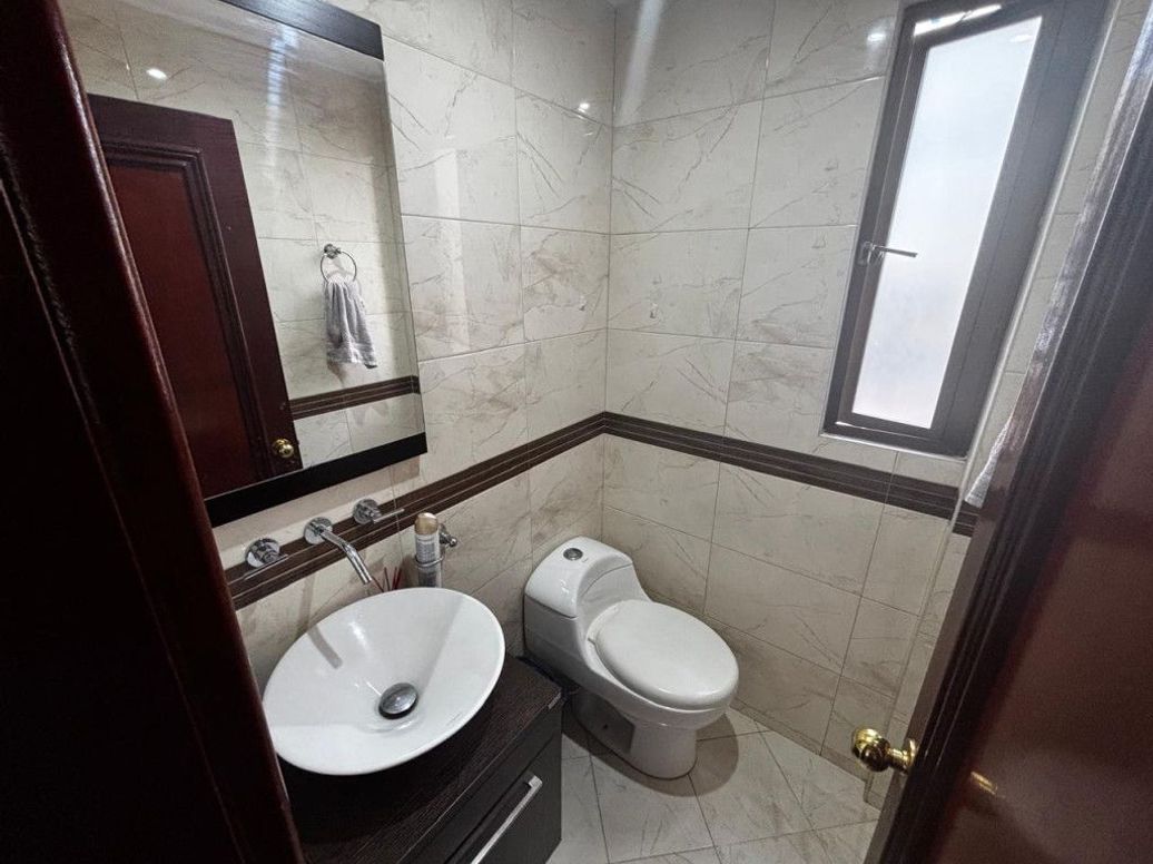 Casa de 4 alcobas en venta en El Contador, Bogotá, 126 m² · foto 7 de 16