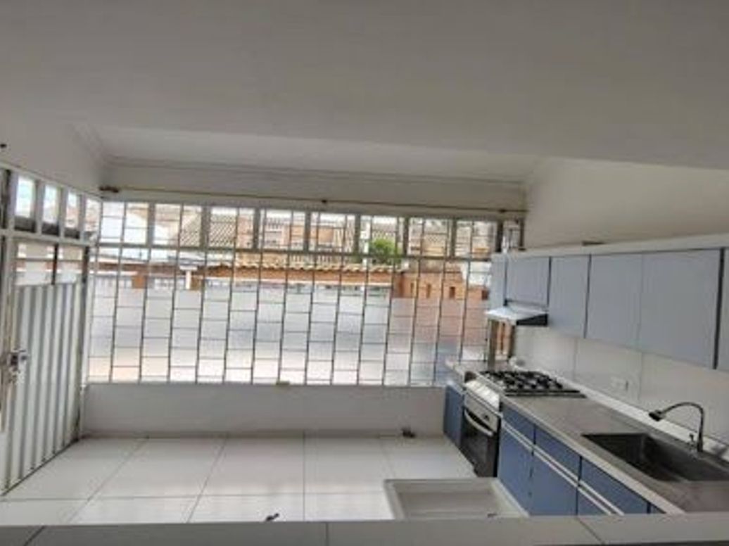 Casa de 6 alcobas en venta en Malibu, Bogotá, 225 m² · foto 7 de 20