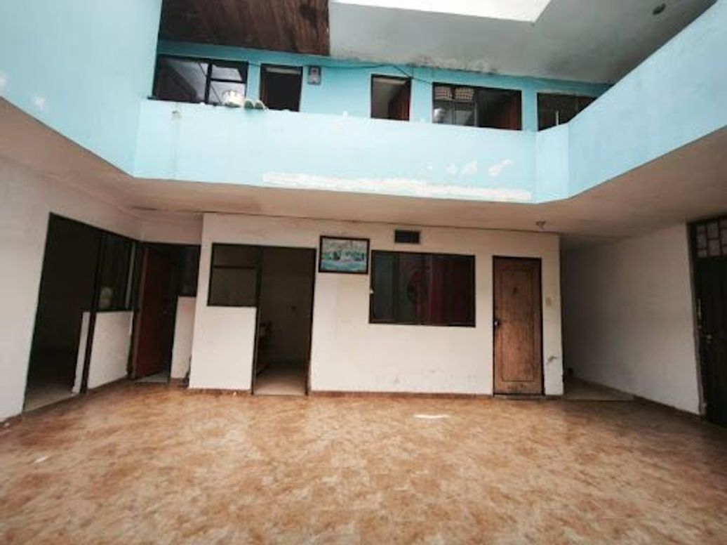 Casa de 9 alcobas en venta en Venecia, Bogotá, 364 m² · foto 3 de 20