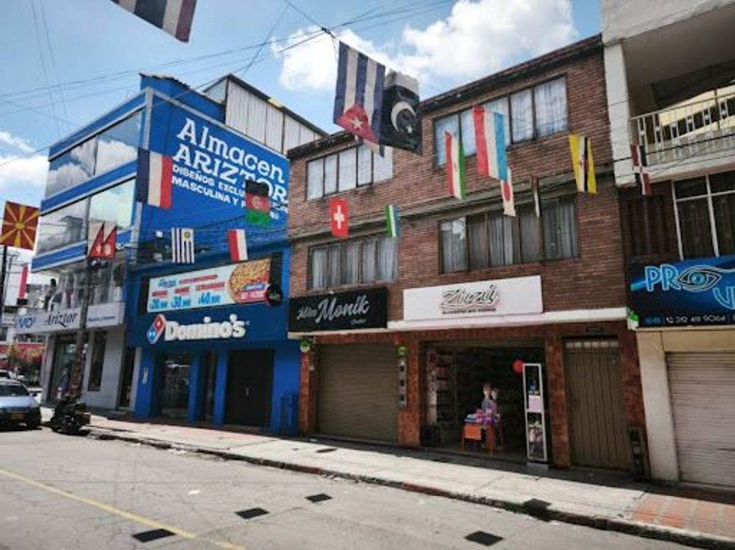 Casa de 9 alcobas en venta en Venecia, Bogotá, 364 m² · foto 2 de 20