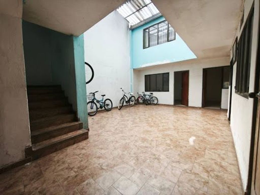 Casa de 9 alcobas en venta en Venecia, Bogotá, 364 m² · foto 4 de 20
