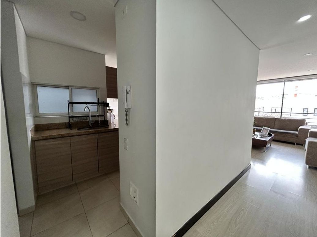 Apartamento de 3 alcobas en venta en Las Villas, Bogotá, 116 m² · foto 6 de 20