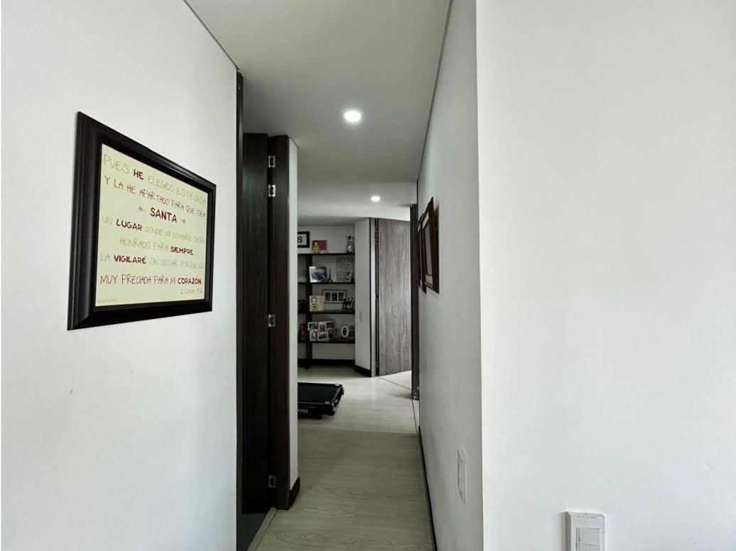 Apartamento de 3 alcobas en venta en Las Villas, Bogotá, 116 m² · foto 14 de 20