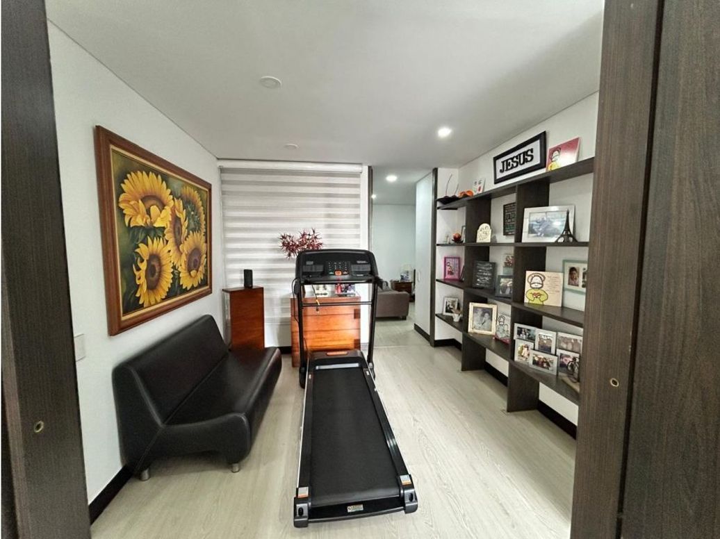 Apartamento de 3 alcobas en venta en Las Villas, Bogotá, 116 m² · foto 19 de 20