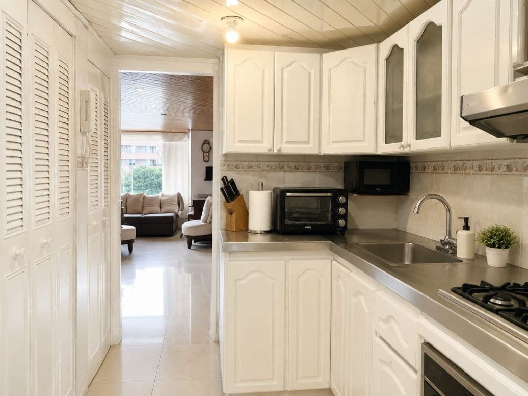 Apartamento de 4 alcobas en venta en Caobos Salazar, Bogotá, 134 m² · foto 2 de 10