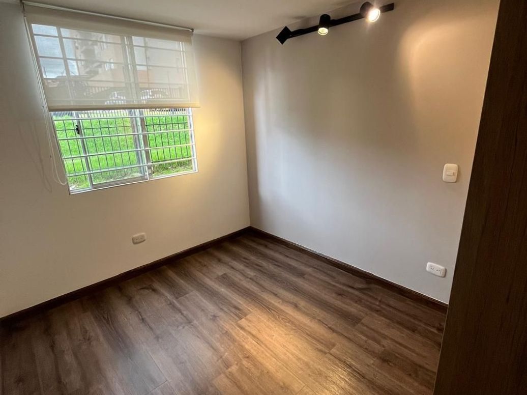 Apartamento de 2 alcobas en arriendo en Canelo, Bogotá, 42 m² · foto 14 de 19