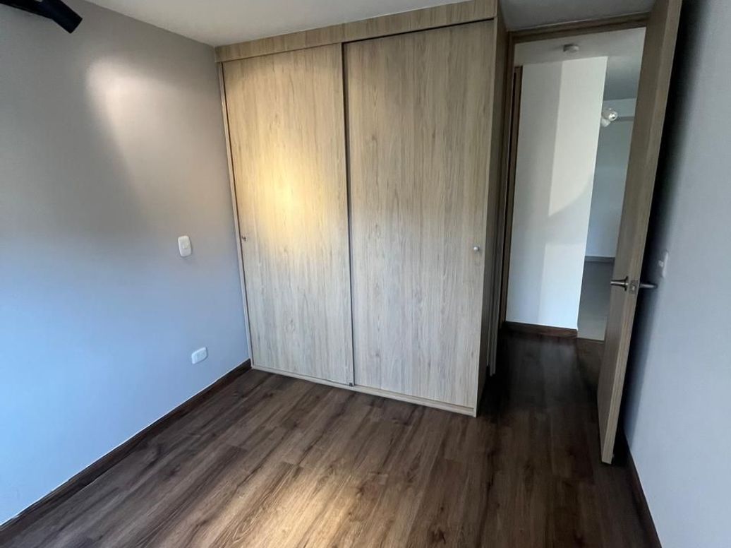Apartamento de 2 alcobas en arriendo en Canelo, Bogotá, 42 m² · foto 13 de 19