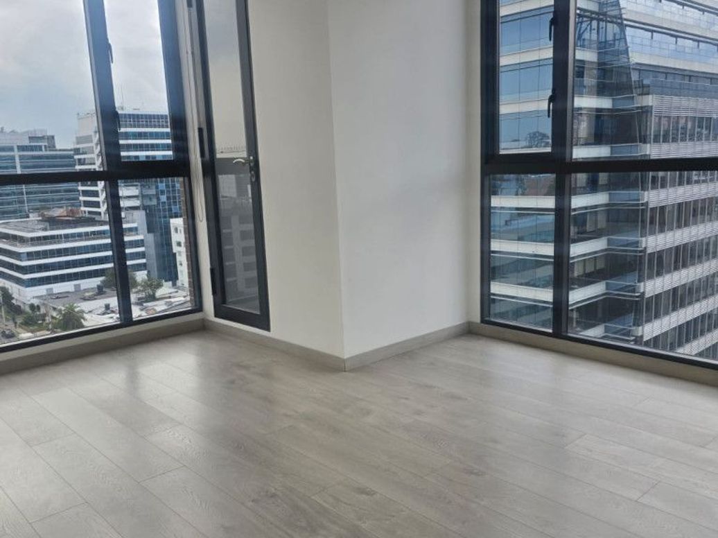 Apartamento de 1 alcoba en venta en Chico Norte Et. Iii, Bogotá, 60 m² · foto 2 de 7