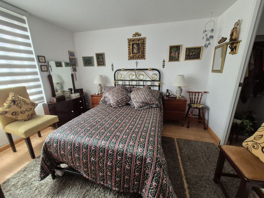 Apartamento de 1 alcoba en venta en Cedritos, Bogotá, 39 m² · foto 8 de 14