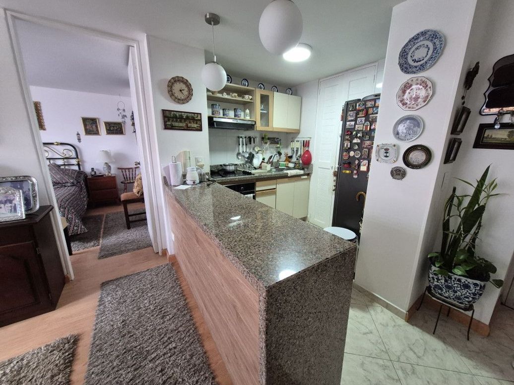 Apartamento de 1 alcoba en venta en Cedritos, Bogotá, 39 m² · foto 5 de 14