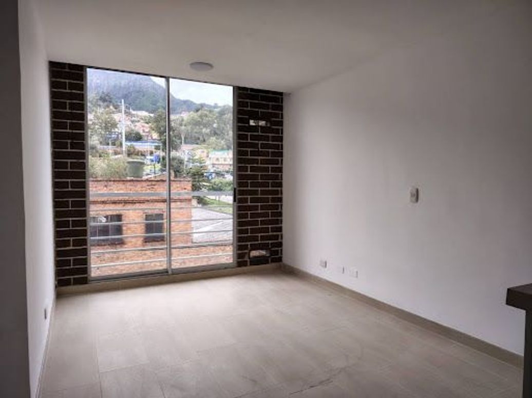 Apartamento de 1 alcoba en arriendo en Cjr La Primera Candelaria, Bogotá, 38 m² · foto 3 de 15