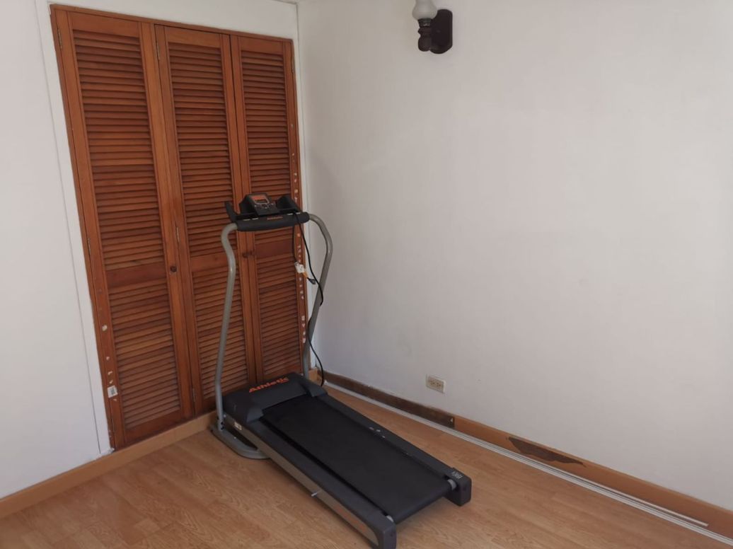 Apartamento de 3 alcobas en venta en Cr. Atabanza, Bogotá, 85 m² · foto 11 de 14