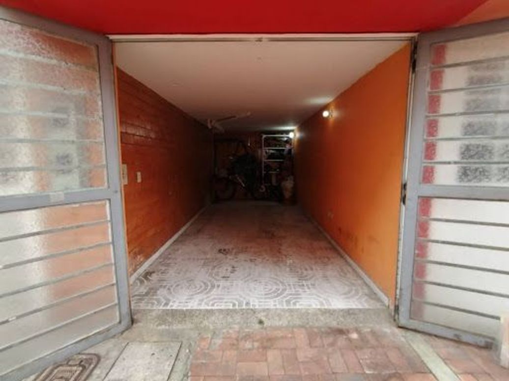 Casa de 4 alcobas en venta en Timiza, Bogotá, 61 m² · foto 20 de 20