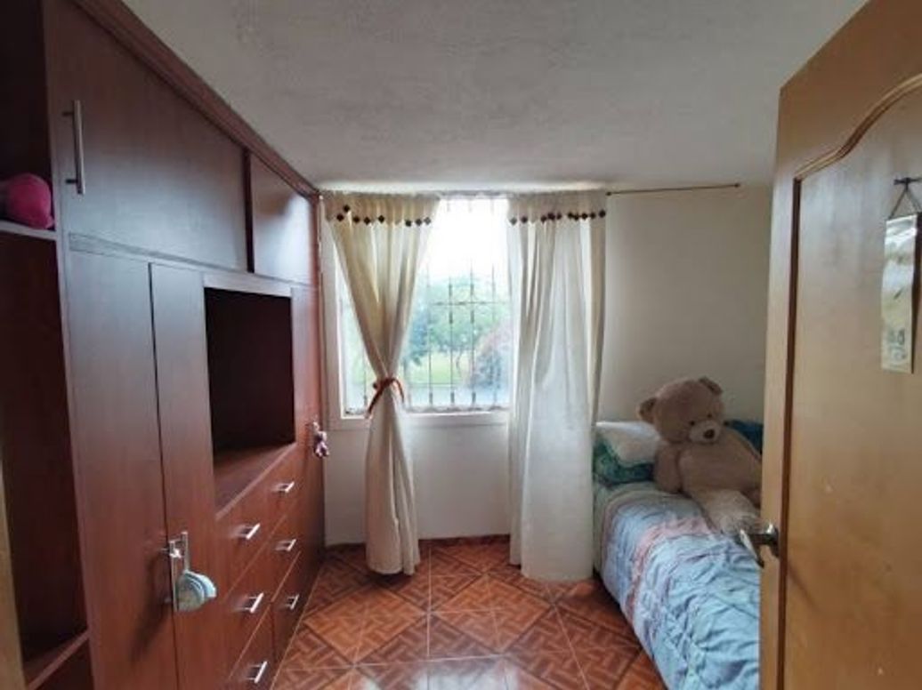 Casa de 4 alcobas en venta en Timiza, Bogotá, 61 m² · foto 5 de 20
