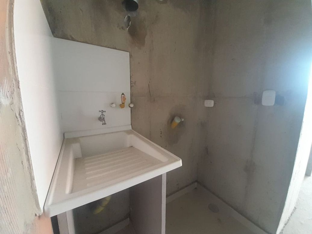Apartamento de 2 alcobas en venta en San Jose De Usaquen, Bogotá, 41 m² · foto 2 de 20