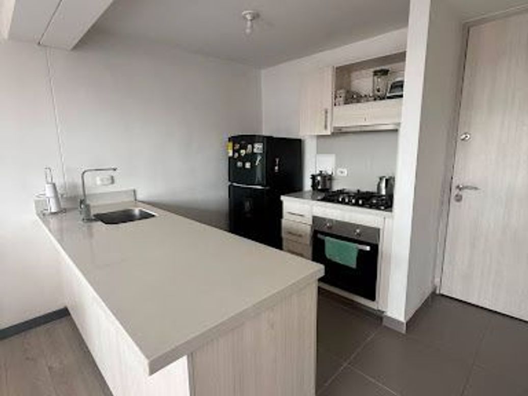 Apartamento de 3 alcobas en venta en Villa Alsacia, Bogotá, 66 m² · foto 3 de 17