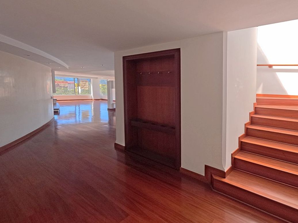 Apartamento de 4 alcobas en venta en San Patricio, Bogotá, 380 m² · foto 18 de 20