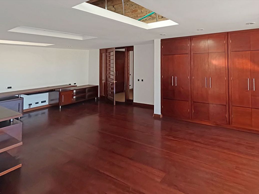 Apartamento de 4 alcobas en venta en San Patricio, Bogotá, 380 m² · foto 13 de 20