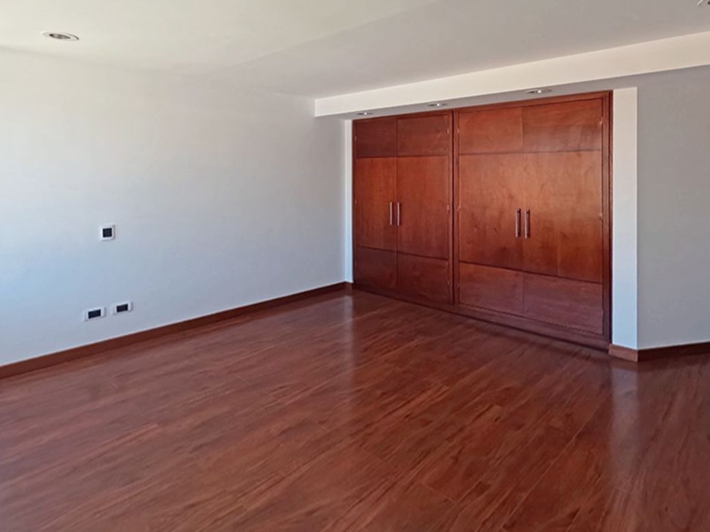 Apartamento de 4 alcobas en venta en San Patricio, Bogotá, 380 m² · foto 12 de 20