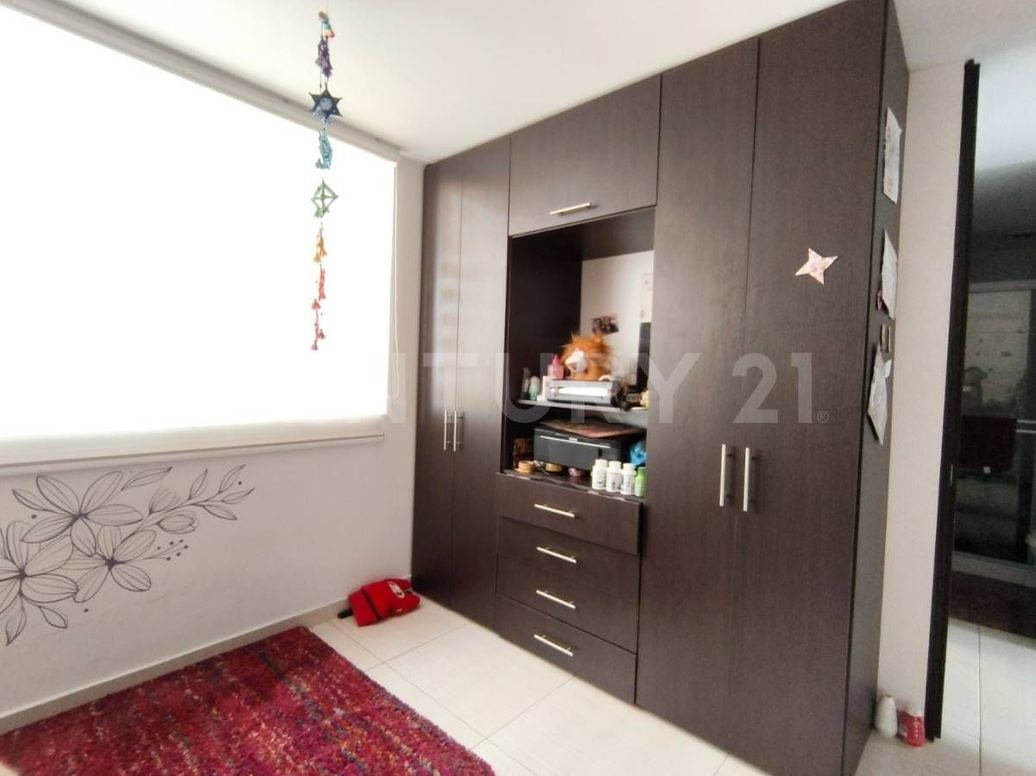 Apartamento de 3 alcobas en venta en Los Cerezos, Bogotá, 77 m² · foto 15 de 20
