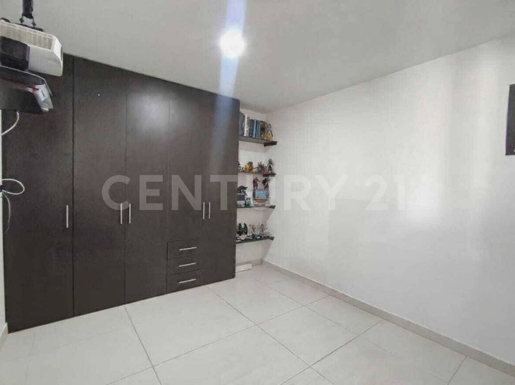 Apartamento de 3 alcobas en venta en Los Cerezos, Bogotá, 77 m² · foto 11 de 20