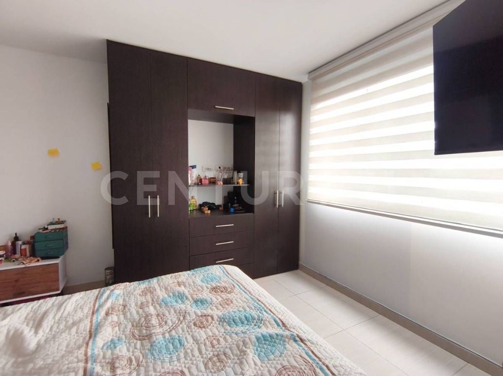 Apartamento de 3 alcobas en venta en Los Cerezos, Bogotá, 77 m² · foto 9 de 20