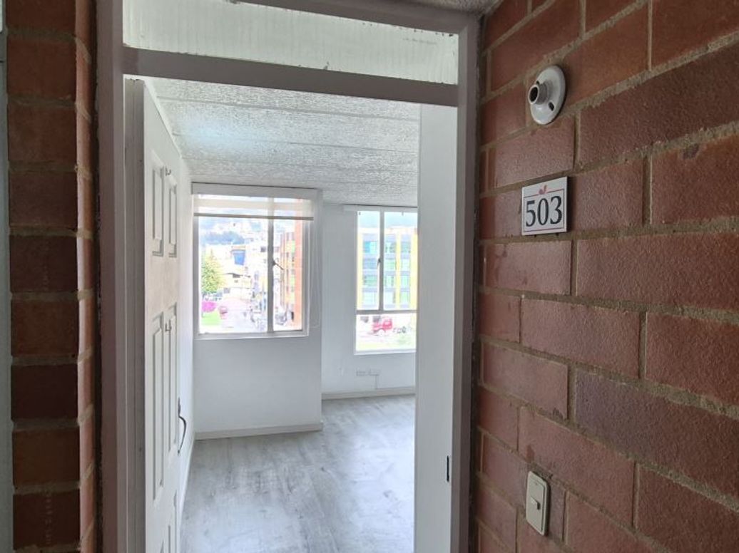 Apartamento de 3 alcobas en arriendo en San Antonio Norte, Bogotá, 47 m² · foto 4 de 20